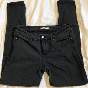 Levi’s 711 Skinny